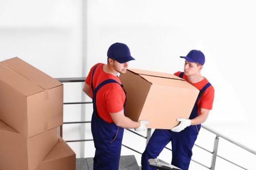Moving home with self storage support